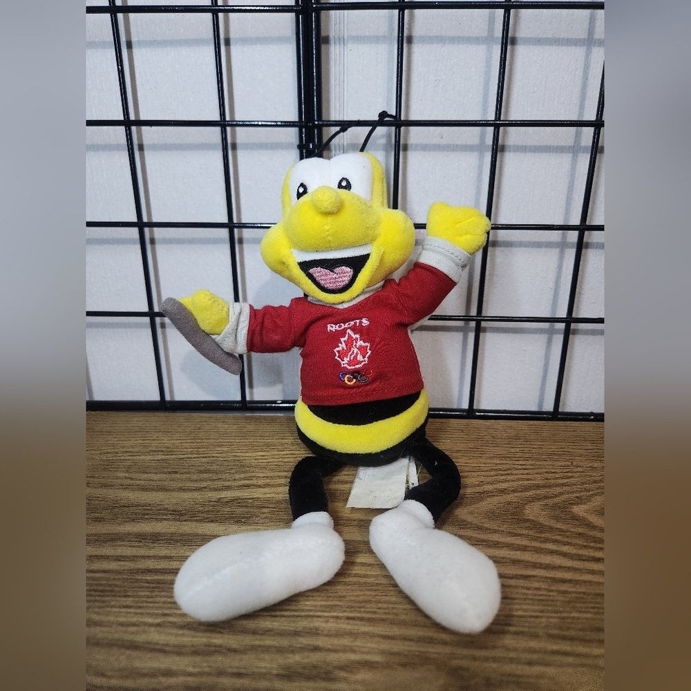 General Mills Honey Nut Bee Olympic Roots Canada 2000 Vintage Used